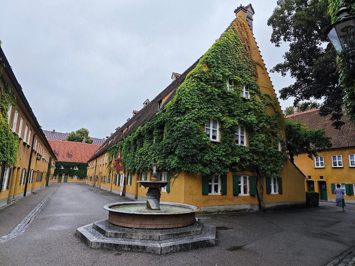 nuremberg vs augsburg which bavarian city is better for families